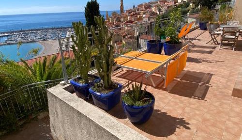 Apartment with Sea View