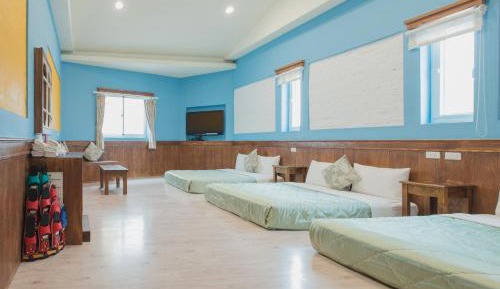 Deluxe Family Room (6 Adults)