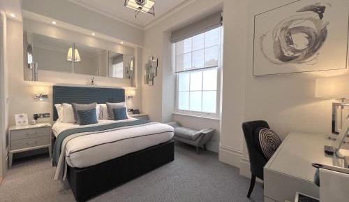 Superior King Room