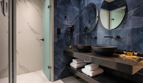Deluxe Junior Suite