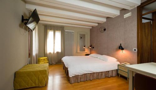 Single Room with Private Bathroom