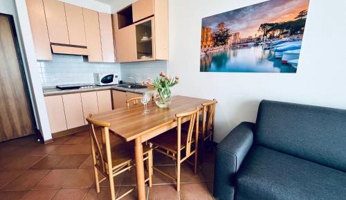 Apartment with Garden View