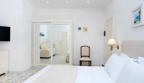 Basic Triple Room