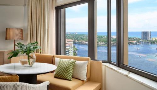 Coastal View Studio Double Queen