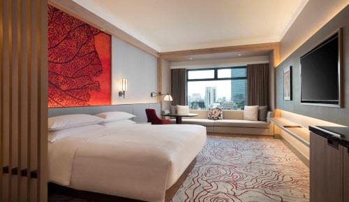 Superior Studio King, Larger Guest room, 1 King