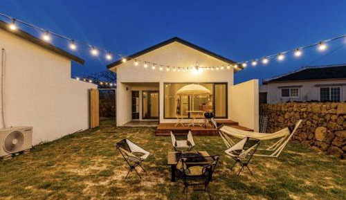 One-Bedroom House
