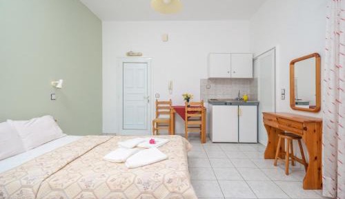 Studio with Sea View (2 Adults)