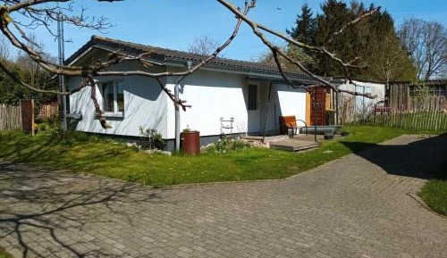 One-Bedroom Bungalow