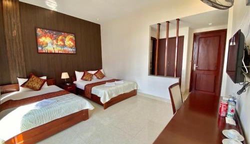 Deluxe Family Room