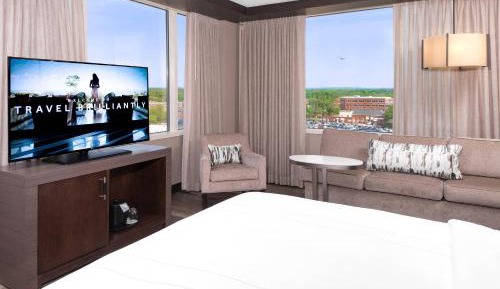 Larger Guest room, 1 King