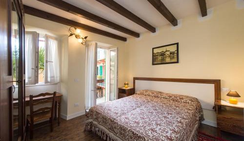 Double or Twin Room with Balcony