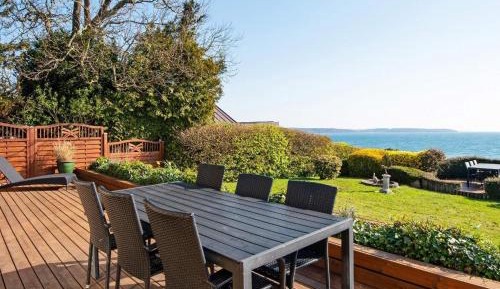 Two-Bedroom Holiday Home