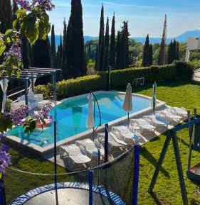 Deluxe Villa