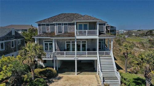 Six-Bedroom House