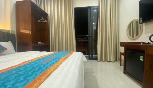 Deluxe King Room