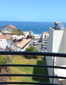 One-Bedroom Apartment with Sea View