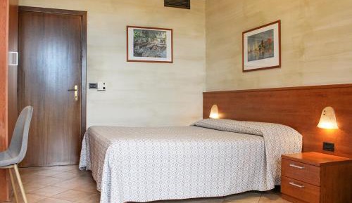 Superior Double Room with Lake View