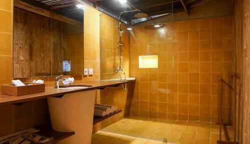 Suite Room