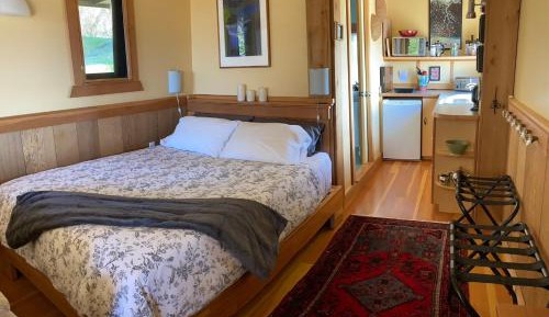 Queen Suite