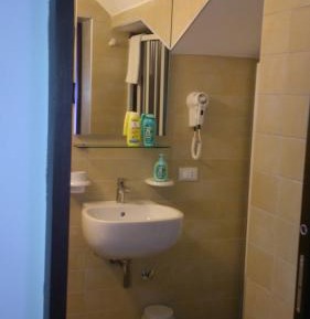 One-Bedroom Apartment (2 Adults)