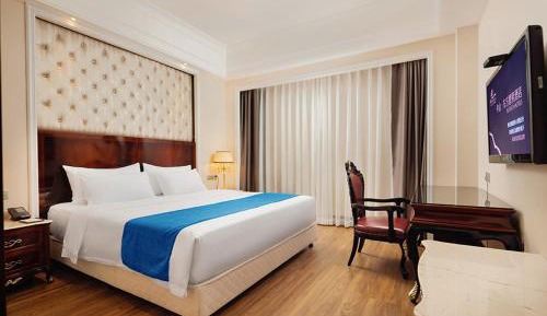 Premium Deluxe Suite