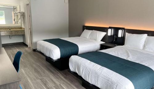 Quadruple Room - Non-Smoking