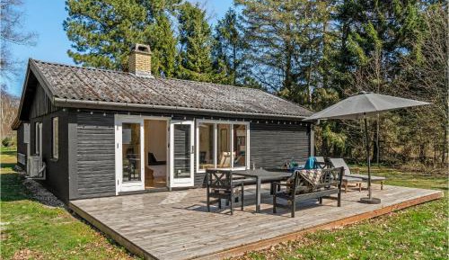 Three-Bedroom Holiday Home 