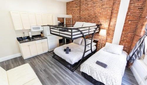 Studio Apartment