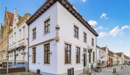 Four-Bedroom Holiday Home