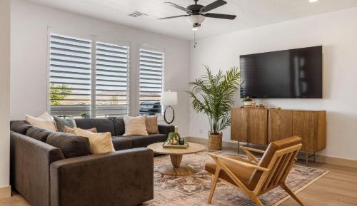 Four-Bedroom Holiday Home
