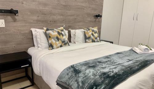 Luxury Suite Room