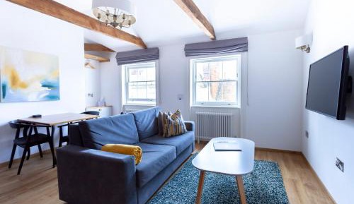 One-Bedroom Suite