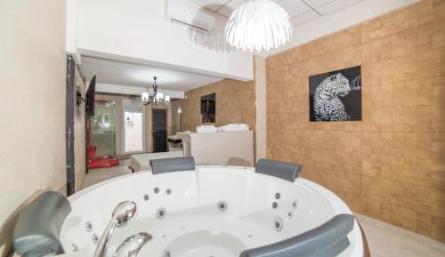 Presidential Suite
