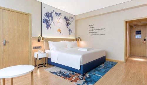 Light Double Room