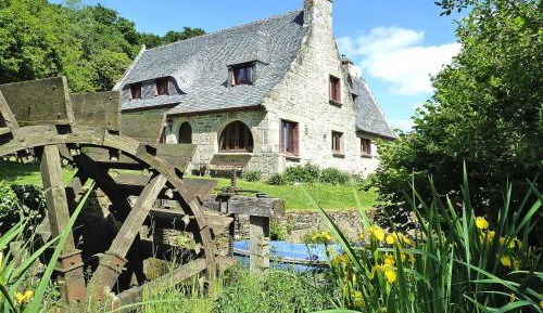 Four-Bedroom Holiday Home