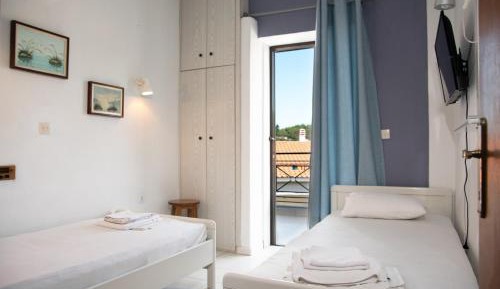 Quadruple Room with Balcony