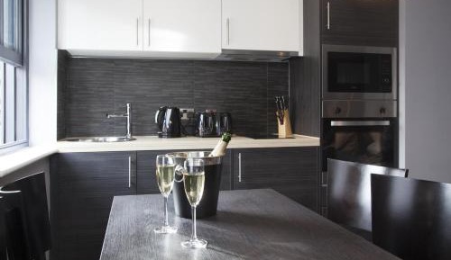 One-Bedroom Luxe (Sleeps 5)