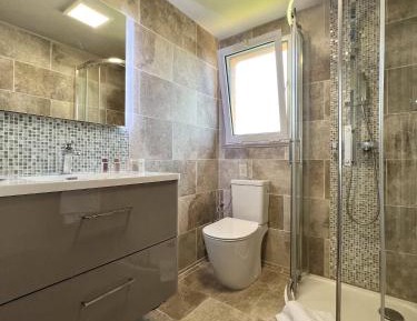 Deluxe Double Room with Balcony and Sea View