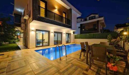 One-Bedroom Villa