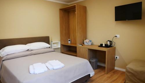 Large Double Room
