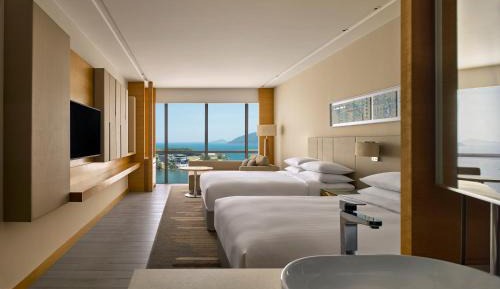 Deluxe Twin Room with Sea View