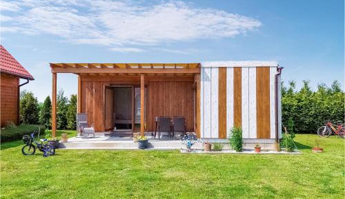 One-Bedroom Holiday Home