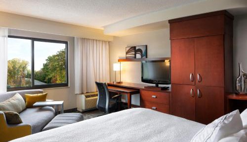 King Room with Sofa Bed