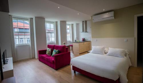 Studio Apartment