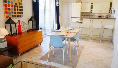 Apartment (4 Adults)