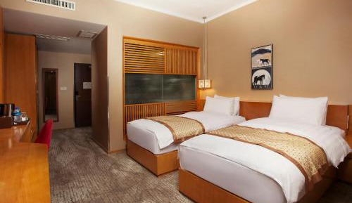 Deluxe Room with Two Twin Beds