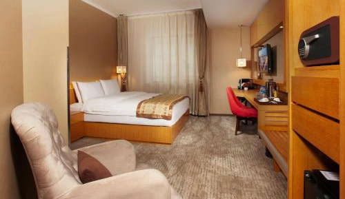 Executive King Room