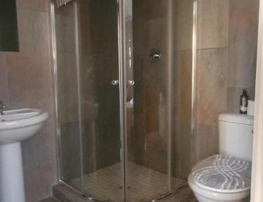 Deluxe Double Room with Shower