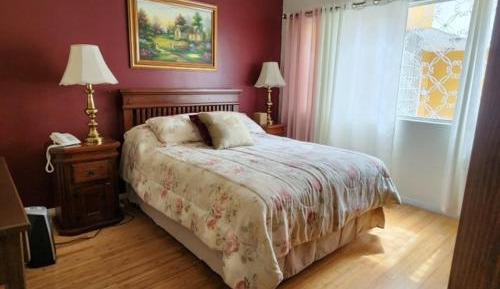 Queen Room