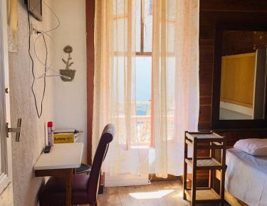 Economy Twin Room